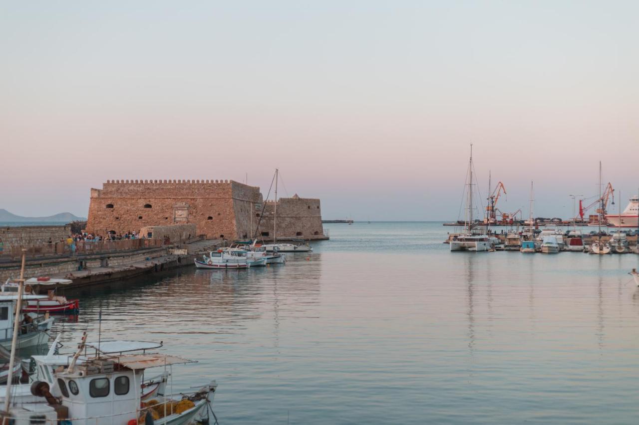 Theros By Agora Luxury Apartments In The Heart Of Heraklion Eksteriør billede