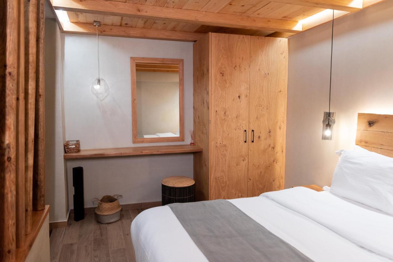 Theros By Agora Luxury Apartments In The Heart Of Heraklion Eksteriør billede